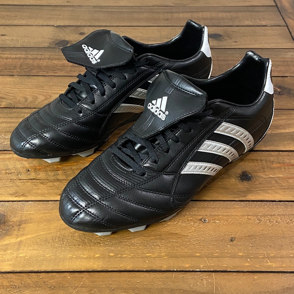 Adidas Traxion Firm Ground Soccer Cleats Black Silver 011009 Mens 11.5
